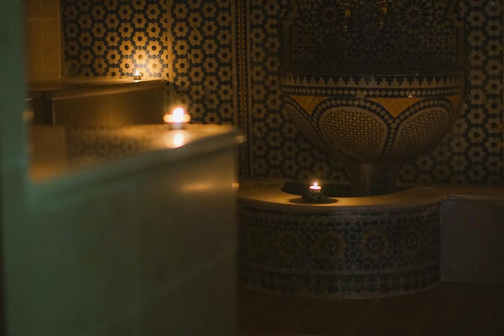 El Minzah Hotel Tanger Exteriér fotografie A hammam in Morocco